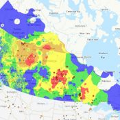 Karte von Kanada mit verschiedenen geografischen Zonen und Datenpunkten in verschiedenen Farben.
